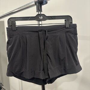 Lululemon Shorts size 8
